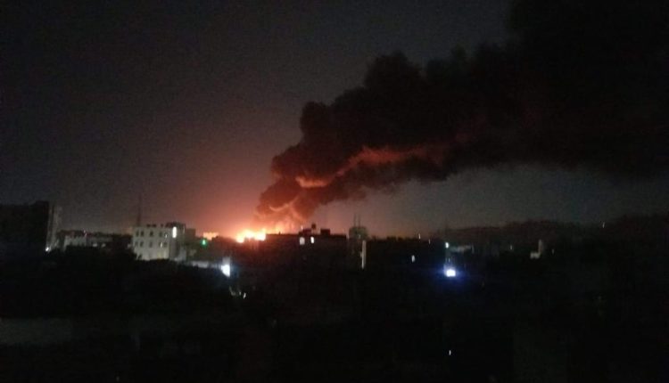 صنعاء تحترق والانفجارات تدوي في كل مكان (فيديو وصور)