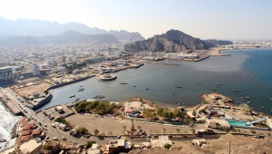 اتفاق على إنهاء أزمة المشتقات النفطية في عدن