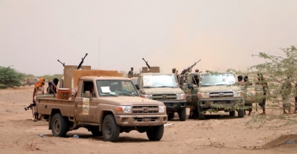 الجيش يصدر بيانا عسكريا بعد هجومٍ كاسحٍ للحوثيين على مواقعه غرب البلاد