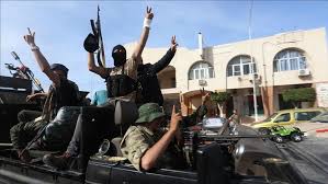 قوات الحكومة الليبية تبدأ بعملية تحرير قاعدة الوطية الجوية