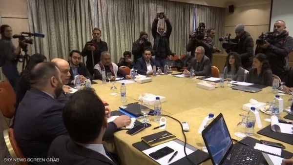 الحكومة تكشف حقيقة انطلاق مباحثات جديدة مع جماعة الحوثيين