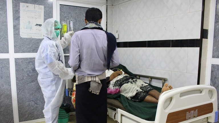 مسؤولة حكومية تكشف عن إصابة الآلاف بفيروس كورونا في اليمن