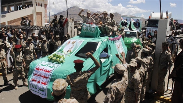 الحوثيون يعترفون رسمياً بمقتل قيادي من العيار الثقيل