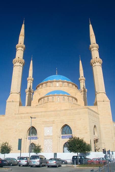 دول عربية تعيد فتح المساجد للصلاة