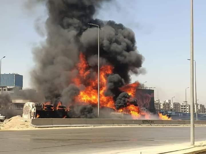 شاهد..حريق هائل يندلع في العاصمة المصرية القاهرة