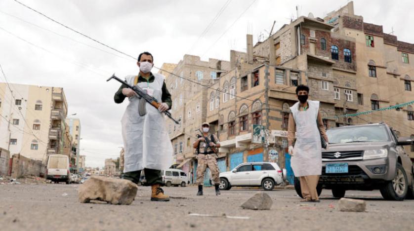 الحوثيون يدعون المواطنين للبقاء في منازلهم بعد تفشي كورونا في صنعاء