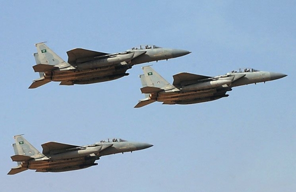 مقاتلات التحالف تدمر مخازن أسلحة تابعة للحوثيين في حجة