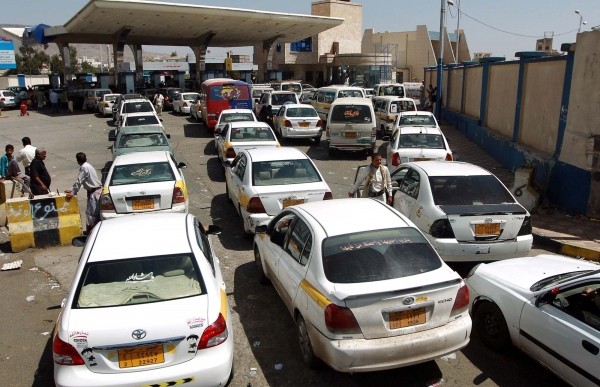 بيان حكومي حول أزمة المشتقات النفطية في صنعاء