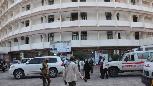 حالات وفاة بأمراض غامضة في عدن والصحة يصدر توجيهات صارمة لكل المستشفيات