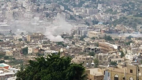 إصابة طفلة بقصف حوثي على مدينة تعز