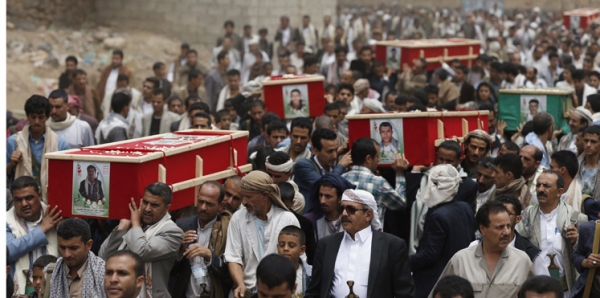 الحوثيون يعترفون بمقتل نجل