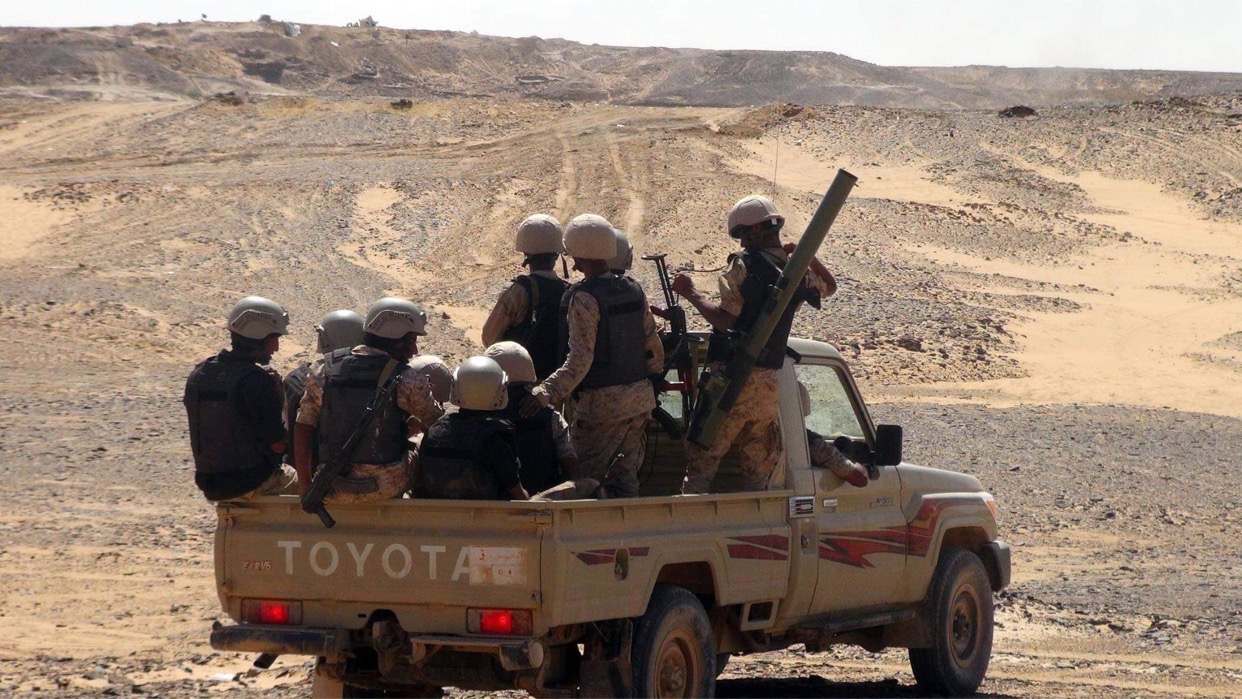 الحوثيون يشنون أكبر هجوم على جبل مراد بمأرب وهذا ماحدث