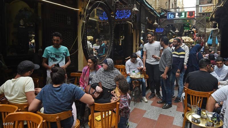 مصر تقرر إغلاق المراكز والمحلات التجارية والأندية الرياضية احترازًا من كورونا