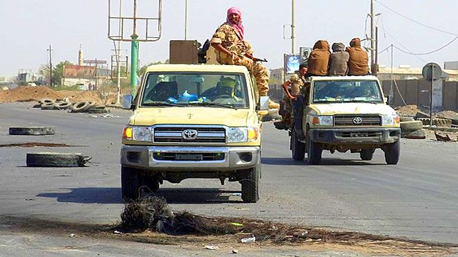 القوات المشتركة تتأهب في الحديدة وتوجه تحذيراً شديد اللهجة للحوثيين