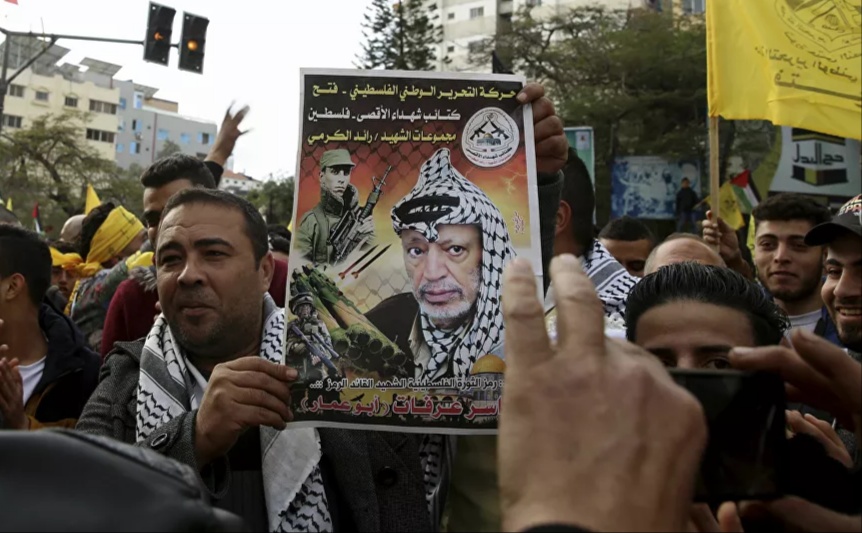 حركة فتح الفلسطينية: قطر تهرول وقافلة المطبعين مع إسرائيل