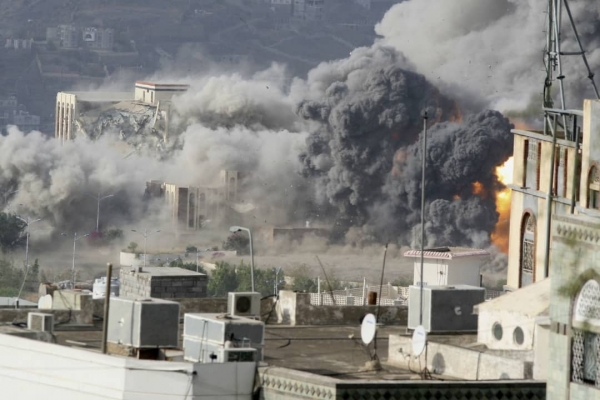 إصابة عدد من الأطفال جراء قصف حوثي جديد على تعز