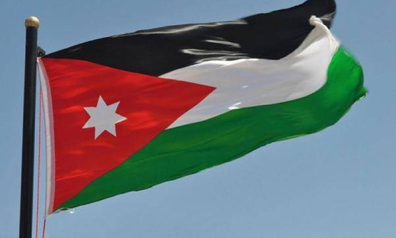 حظر التجول في الأردن بدءا من صباح الغد وعقوبات للمخالفين