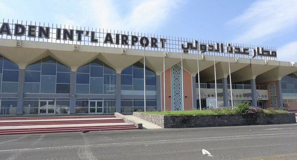 مطار عدن يعتذر عن استقبال العالقين القادمين من الخارج