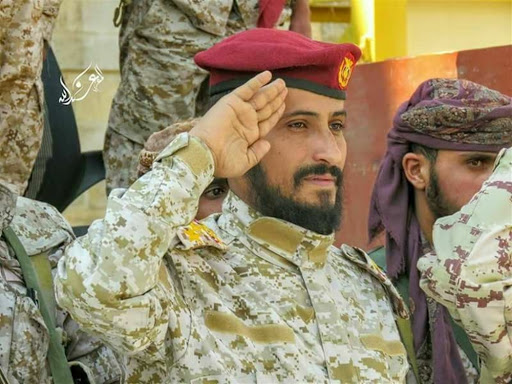إصابة قائد اللواء الخامس حماية رئاسية في مواجهات مع الحوثيين بتعز