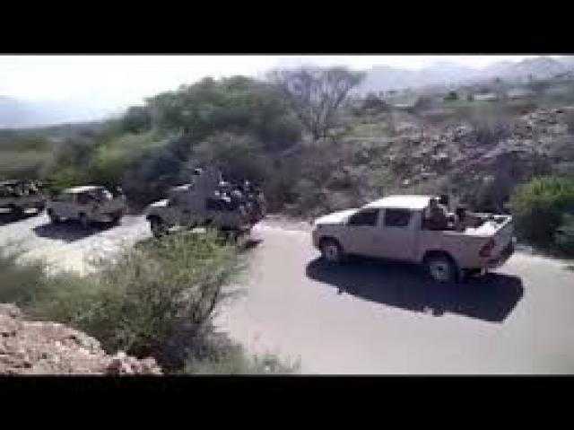 الجيش يباغت الحوثيين بهجوم عنيف في جبهة جديدة ويسيطر على عدد من المواقع