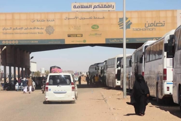 الحكومة تعلن فتح منفذ الوديعة أمام المسافرين إلى السعودية