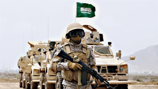 مسلحو الانتقالي يفتحون النار على سيارة ضابط سعودي ومسؤول حكومي في سقطرى