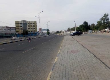 مصادر : قوات تابعة للانتقالي تغلق مبنى مصلحة الهجرة والجوازات في عدن 