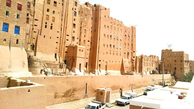 بعد كارثة صنعاء القديمة.. تضرر أكثر من 200 مبنى أثري في شبام جراء الأمطار 