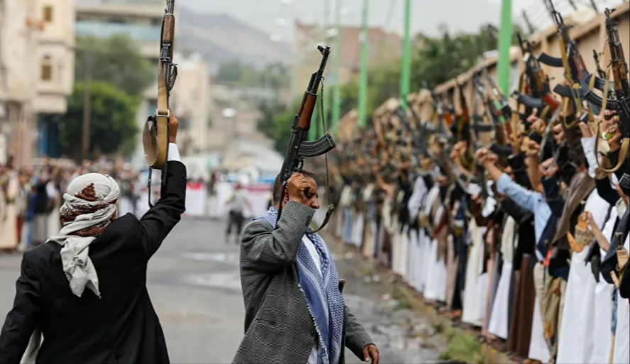 جماعة الحوثي تبث مشاهد لإسقاط طائرة للتحالف العربي في مأرب