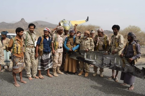 قوات الجيش تعلن إسقاط طائرتين حوثيتين في صرواح (صورة)