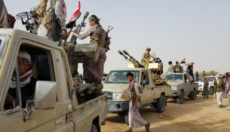 شيخ مأربي: نواجه الحوثيين وحدنا والجيش ذهب للقتال في أبين