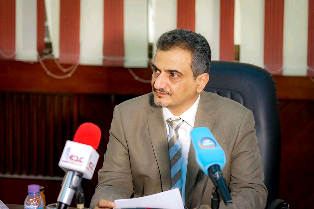 لملس يكشف موعد عودة الحكومة الجديدة إلى عدن