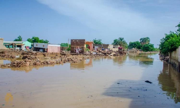 انهيار مفاجئ لأحد السدود في النيل الأزرق يتسبب بتدمير 600 منزل
