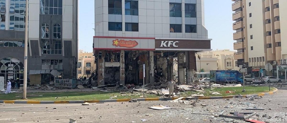 شاهد بالفيديو.. لحظة انفجار مطعم كنتاكي في أبوظبي