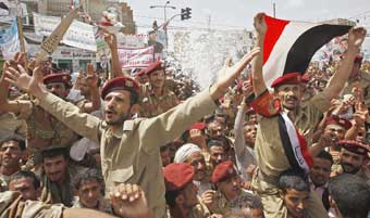 تقرير: السعودية ربما لا تترك علي صالح يعود لليمن وواشنطن تخطط لمستقبل اليمن بدونه.. ومخاوف من فوضى