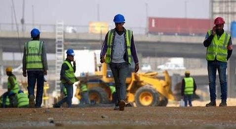 السعودية تبدأ اليوم تطبيق قرار إعفاء سوم العمالة الوافدة