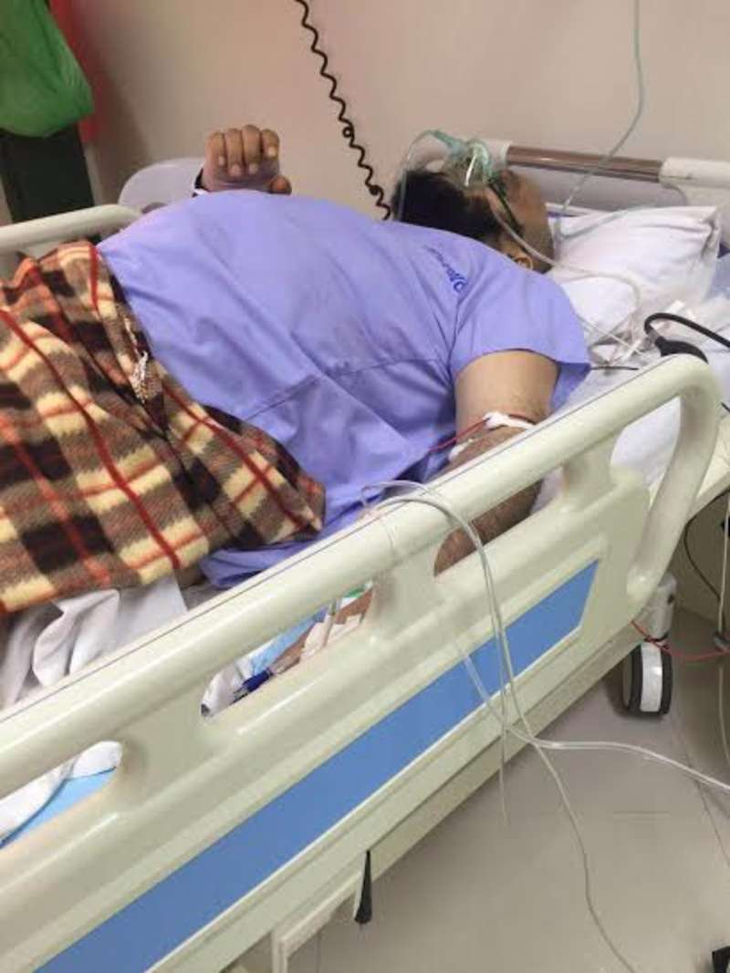 شاهد أول صورة للشيخ القرني في المستشفى ومقطع فيديو لحظة إطلاق النار عليه من قبل مسلح بالفلبين