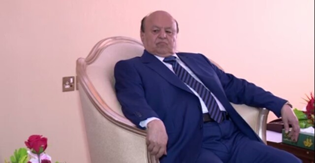 صورة مثيرة للرئيس هادي أثناء لقاءه المبعوث الأممي مساء اليوم تشعل مواقع التواصل
