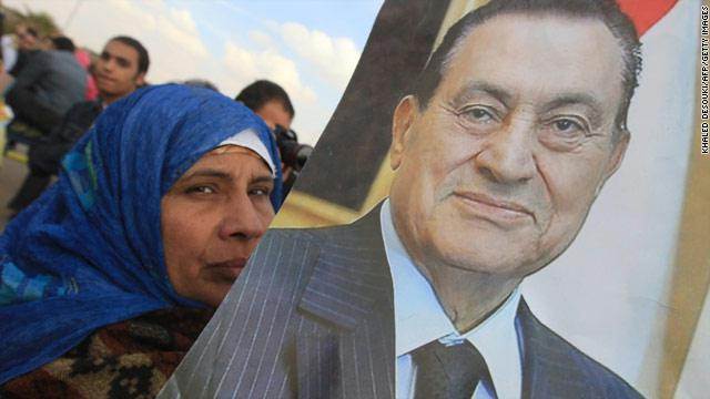 مصر: بلاغ جديد يتهم مبارك بشراء 29 طائرة رئاسية