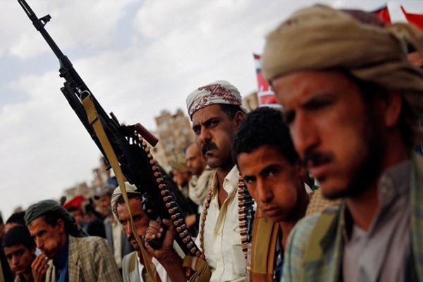 قوات صالح والمؤتمريين تعيد ترتيب صفوفها في صنعاء وتهاجم الحوثيين في حدة والحي السياسي