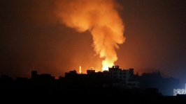 عاجل| التحالف يحيل ليل صنعاء إلى نهار من شدة القصف