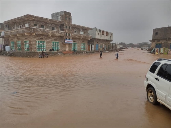 مياه الأمطار في سقطرى 