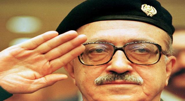 طارق عزيز كان من أهم رموز نظام صدام (Getty)