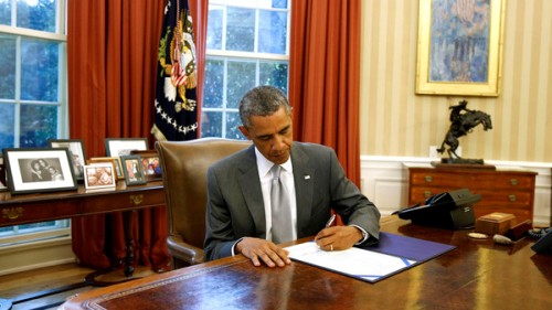 أوباما يوقع على تمويل «القبة الحديدية» الإسرائيلية