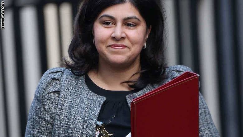 استقالة أول وزيرة مسلمة في الحكومة البريطانية احتجاجا على مواقف لندن تجاه غزة