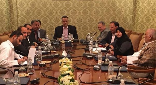 تضارب الأنباء حول تعليق مفاوضات السلام الصعبة بين الاطراف اليمنية في الكويت