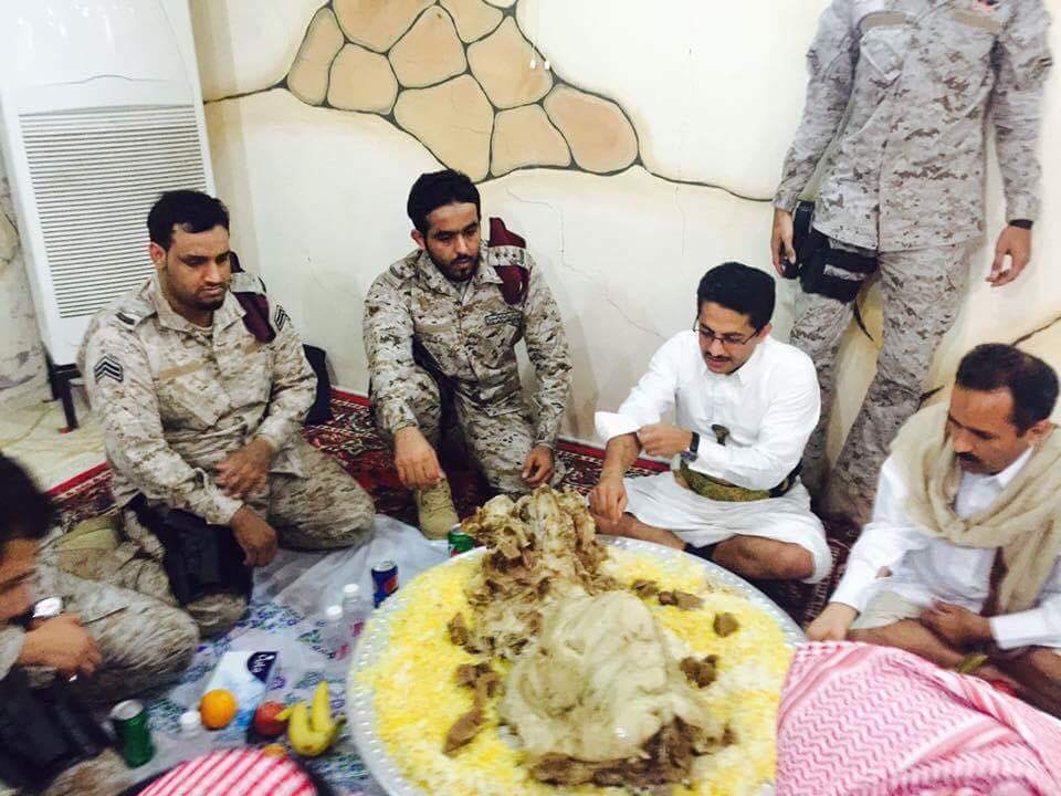 القيادي الحوثي في أنصار الله «علي البخيتي» في ضيافة الجيش السعودي