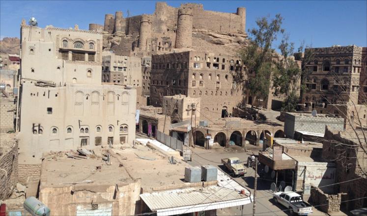 رداع اليمنية.. كسر عظم بين الحوثيين والقاعدة