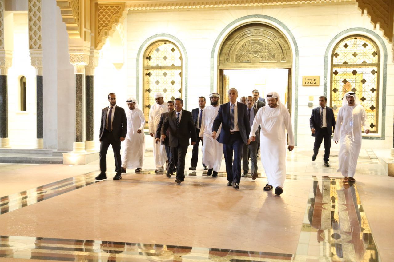رئيس الوزراء يعود الى الرياض قادماً من الإمارات