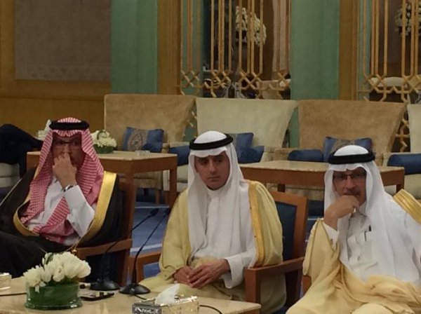 وزير الخارجية السعودي يوضح طبيعة علاقة المملكة بإخوان اليمن